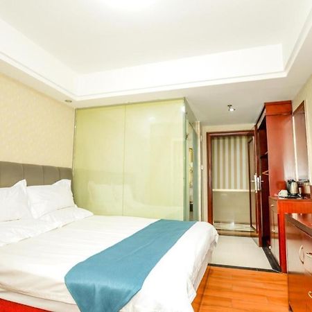 Ji Hotel Shanghai Hongqiao Gubei Fortune Center エクステリア 写真